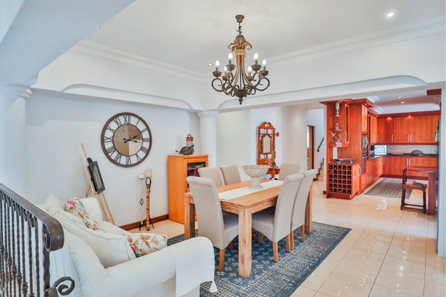5 Bedroom Property for Sale in Xanadu Eco Park North West